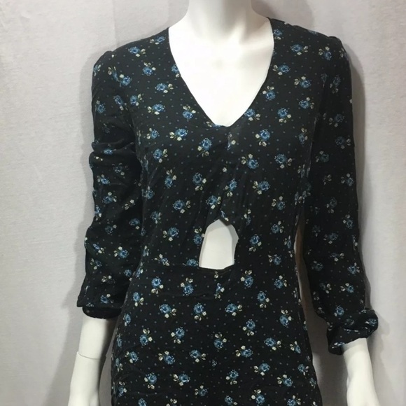 unknown Other - 4/$35 Boho Romper Medium Peek A Boo L/S Shorts